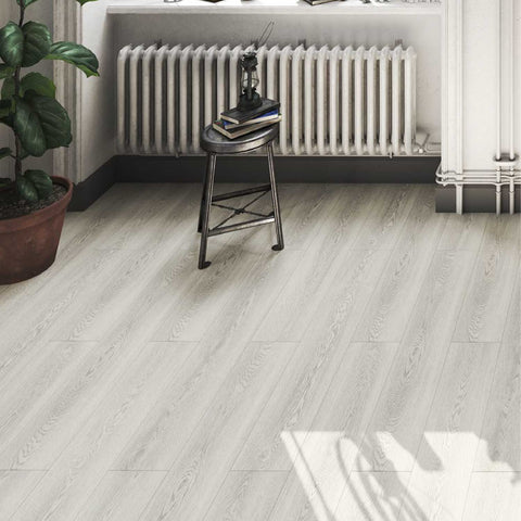 PARCHET NATURA LINE SALDA OAK 8MM AC4-CL32 V-GROOVE 510 Preț/Cutie